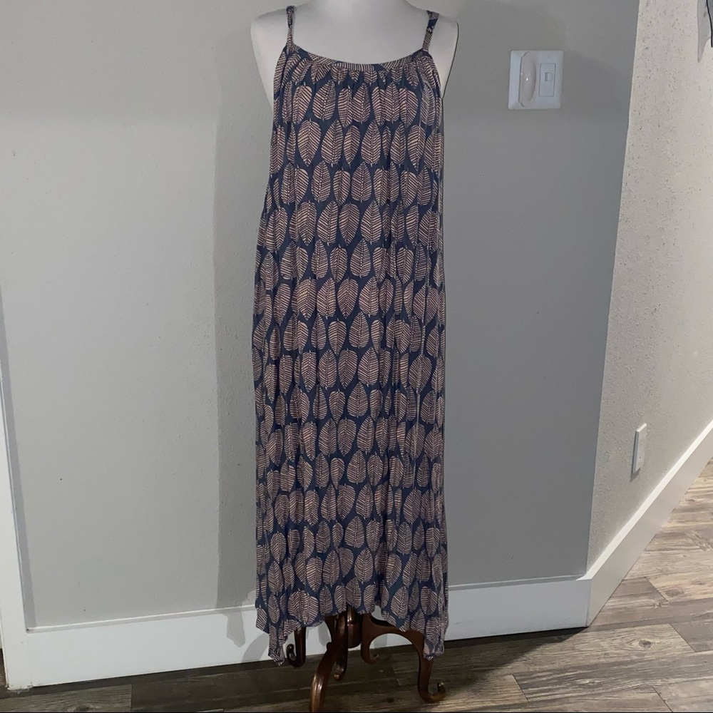 One size flowy Hawaiian print dress